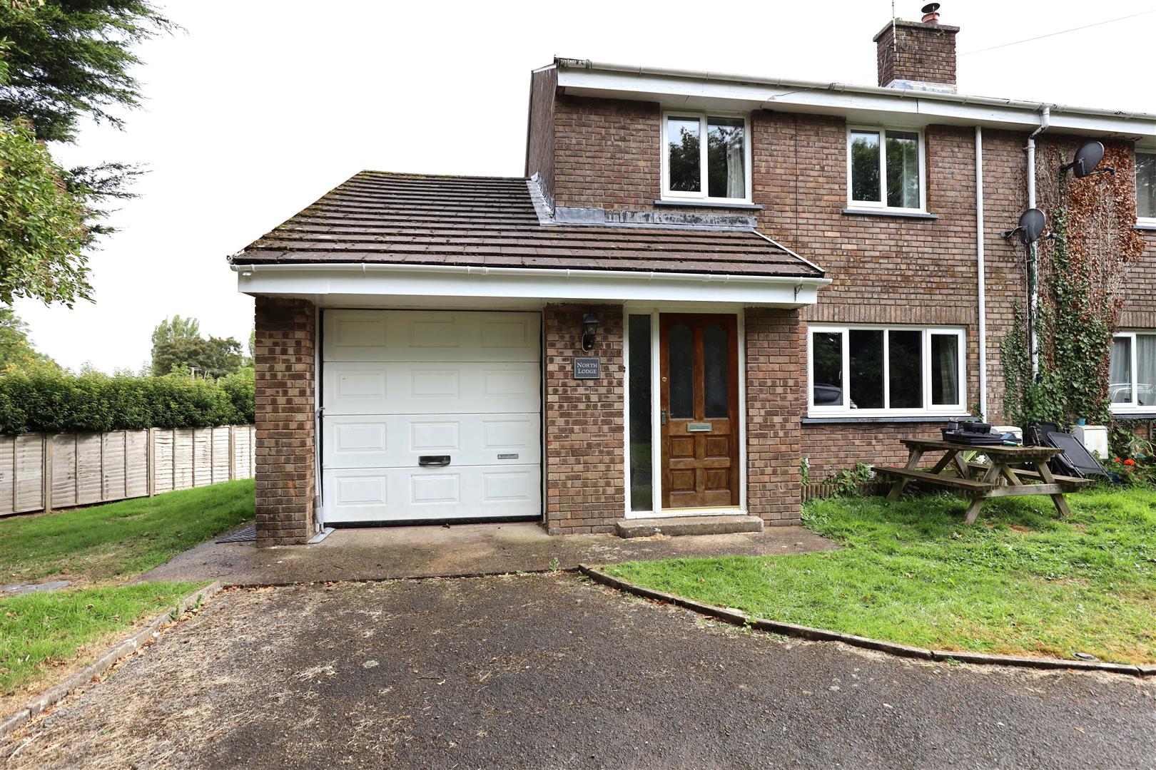 North Lodge, Heol-Y-Cawl Lane, Corntown, CF35 5BB